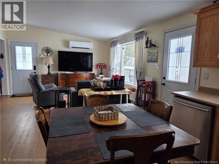 36 Hayward Lane — photo 8 of 34