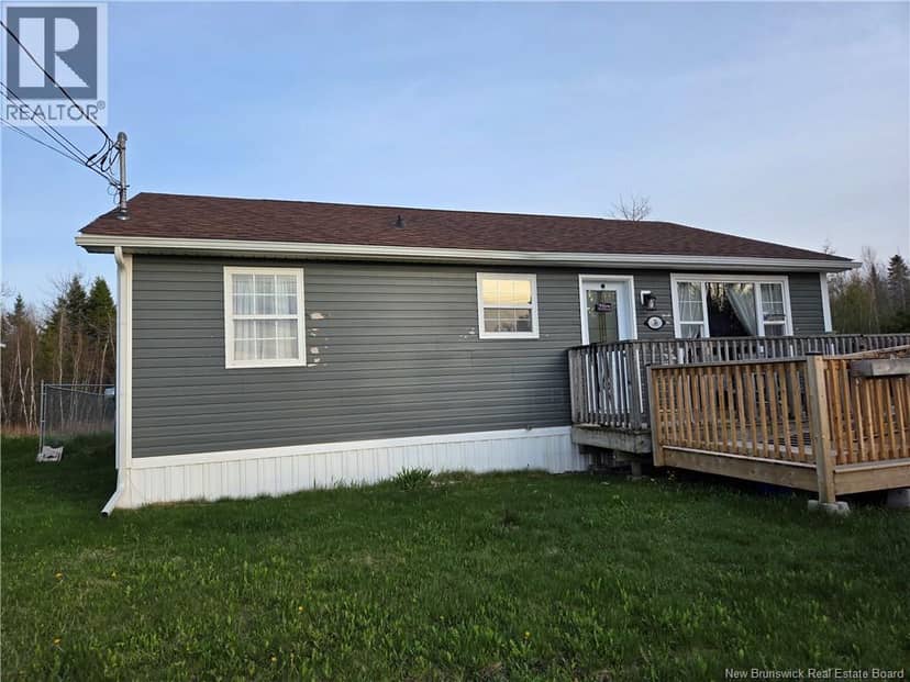 36 Hayward Lane — photo 1 of 34