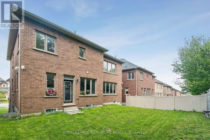 23 Cyprus Glen — photo 38 of 39