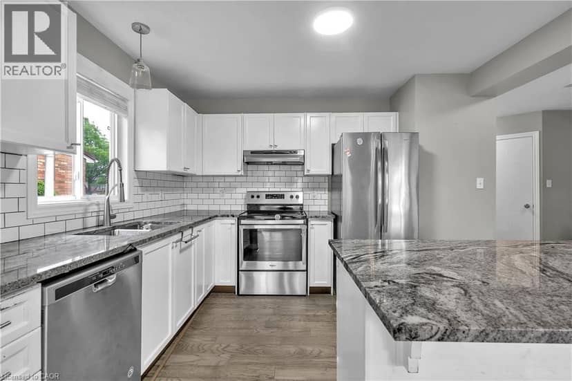 1630 BENJAMIN Drive — photo 13 of 40