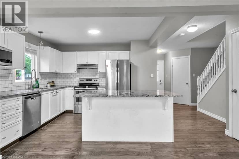 1630 BENJAMIN Drive — photo 9 of 40