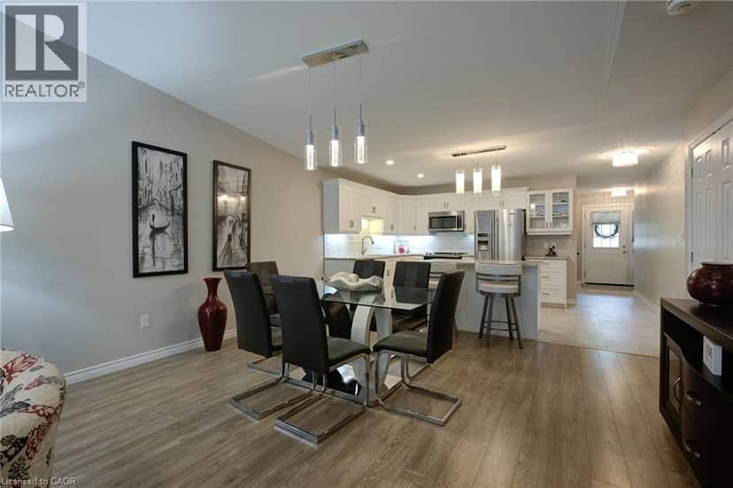 51 DEVON Drive — photo 21 of 40