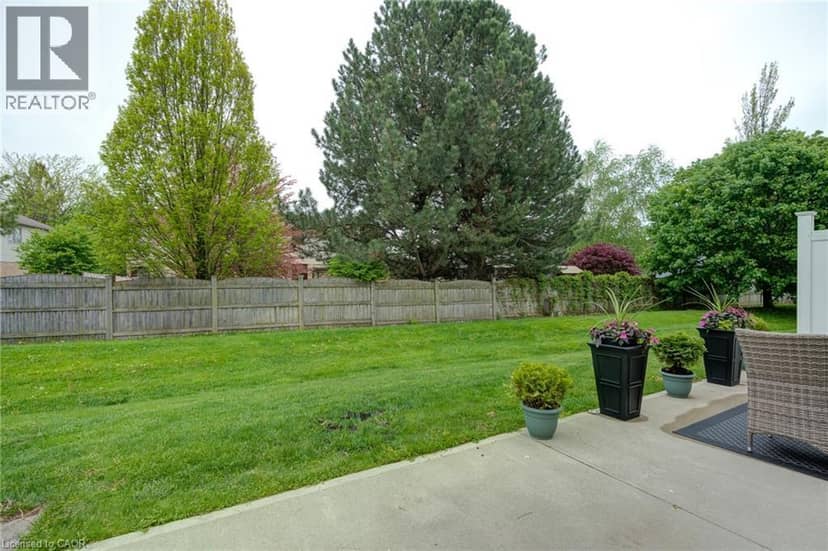 51 DEVON Drive — photo 37 of 40