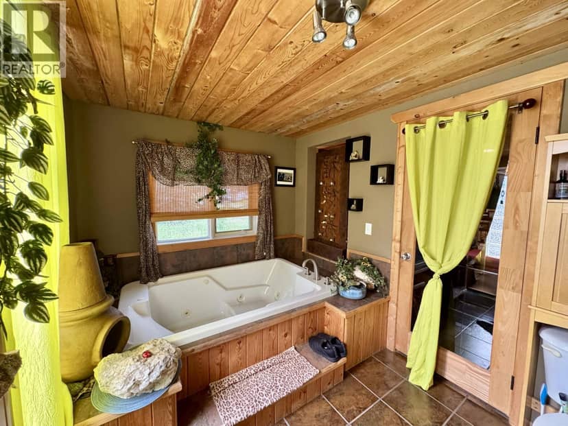 830 BEAVEN CRESCENT, Valemount, photo 8