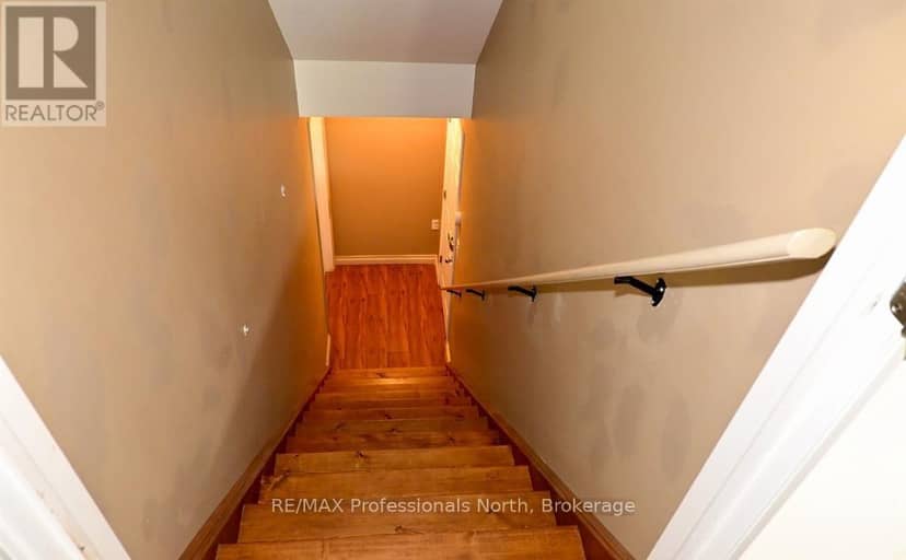 103 St Lawrence Street W — photo 20 of 40