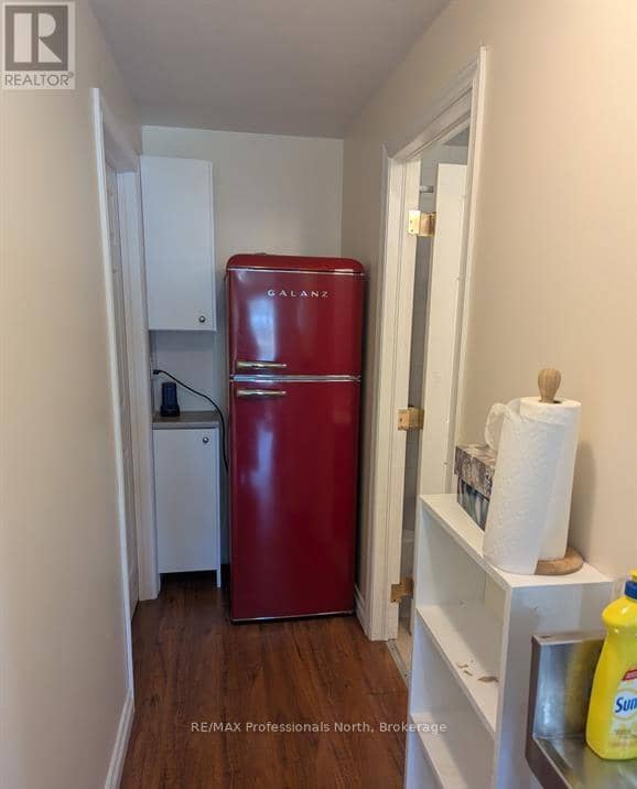 103 St Lawrence Street W — photo 27 of 40