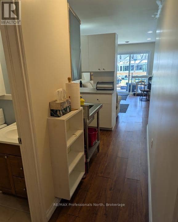 103 St Lawrence Street W — photo 30 of 40