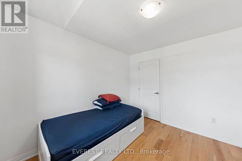 14 Hewson Street — photo 28 of 40