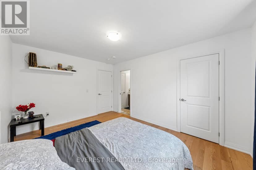14 Hewson Street — photo 31 of 40