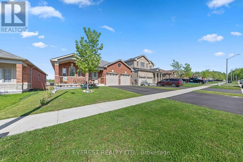 14 Hewson Street — photo 4 of 40