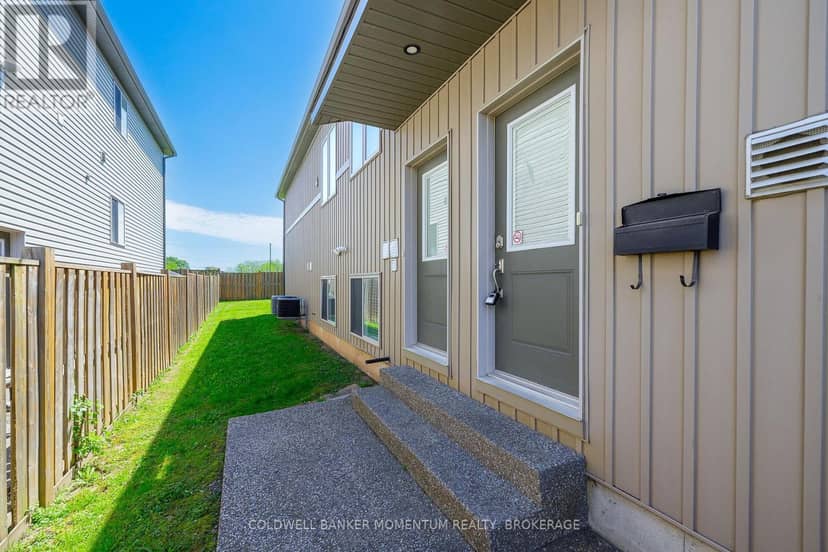 44 Cleveland Street — photo 4 of 34