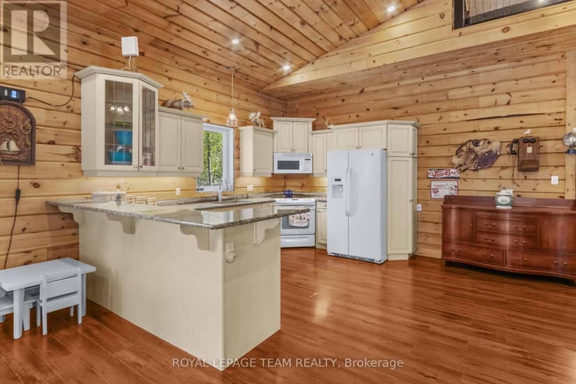 697 Curtiss Road — photo 17 of 40