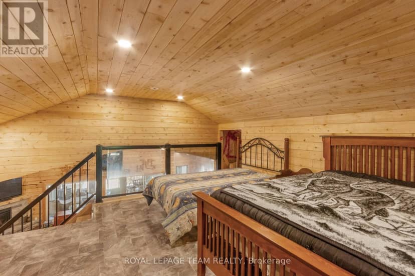 697 Curtiss Road — photo 39 of 40