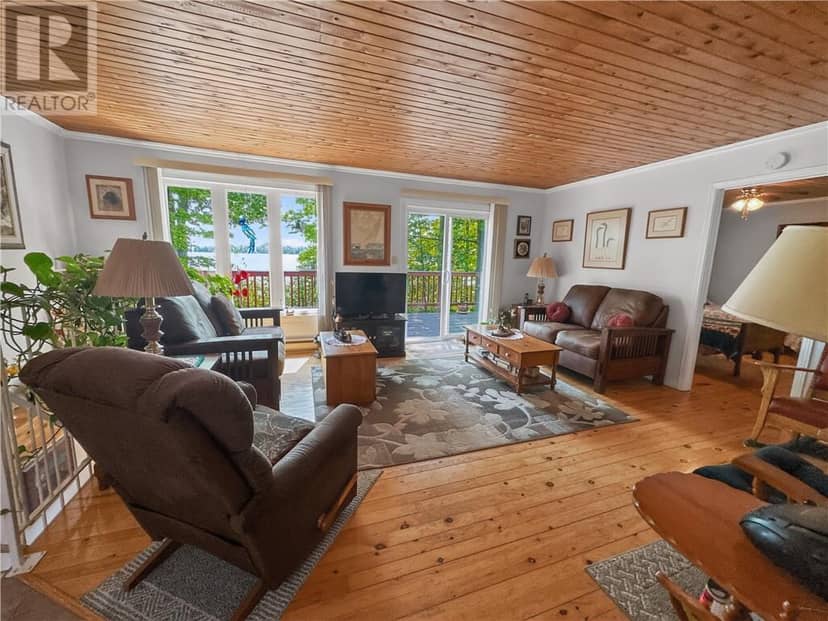 700 Ice Lake Drive — photo 10 of 40
