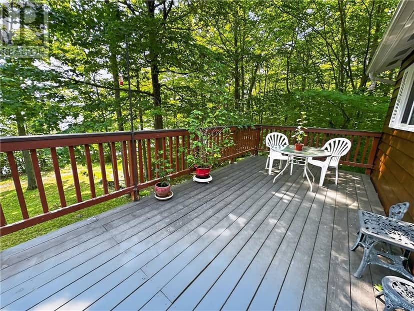 700 Ice Lake Drive — photo 20 of 40