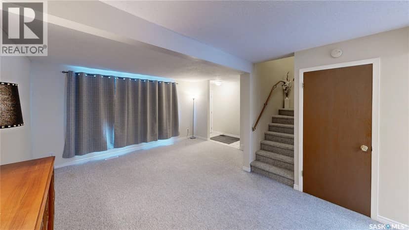 6 Mackenzie MEWS, Regina, photo 3