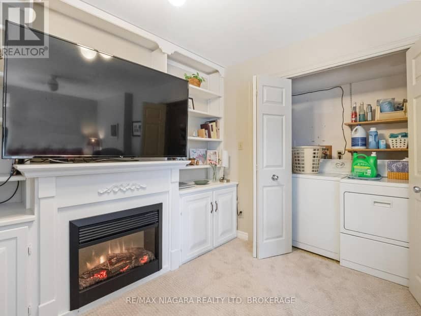 735 Niagara Boulevard — photo 22 of 40