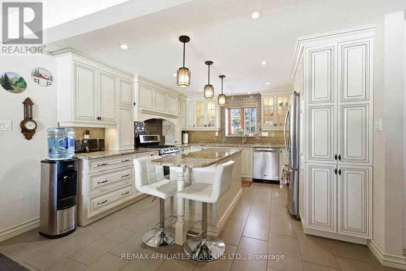 16985 Headline Road — photo 8 of 40
