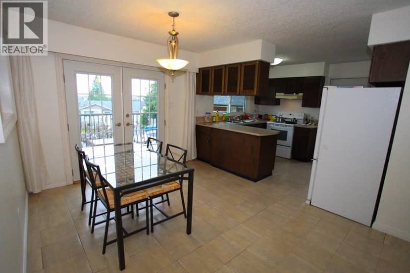 703 DELESTRE AVENUE, Coquitlam, photo 2