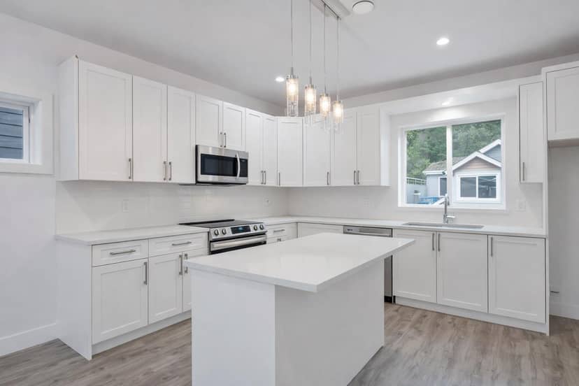34 750 HOT SPRINGS ROAD, Harrison Hot Springs, Harrison Hot Springs, photo 3