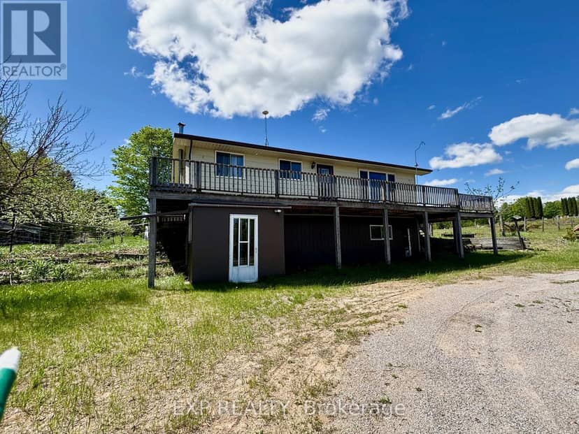 2527 Matawatchan Road, Greater Madawaska