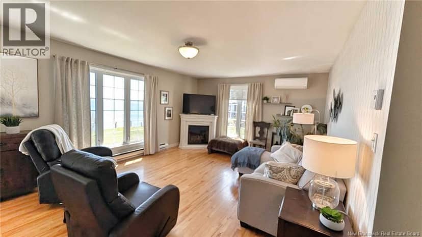 948 Rue des Chalets Street — photo 7 of 15