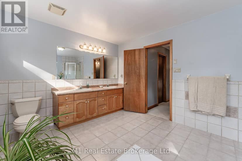 6946 Fife Road — photo 33 of 40