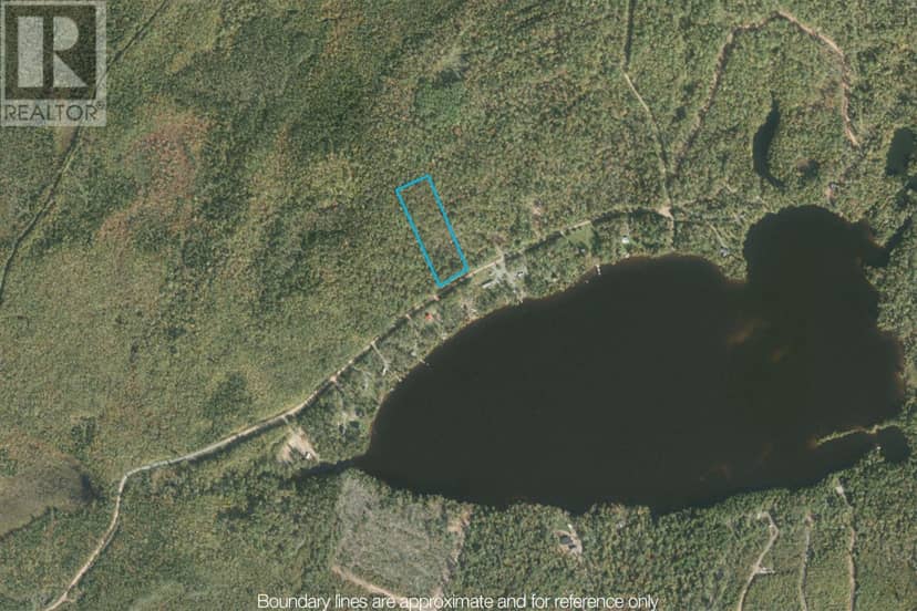 19 Black Lake Road, Black Lake