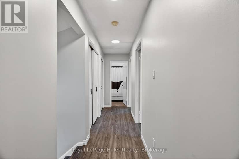 27 Greenwood Drive — photo 16 of 40