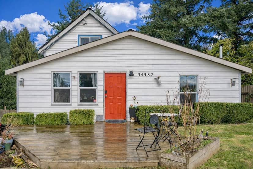 34587 FERGUSON AVENUE, Mission, photo 2