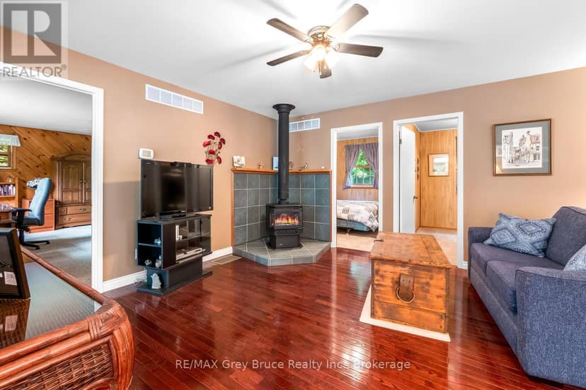 186 Hope Bay Road — photo 15 of 40