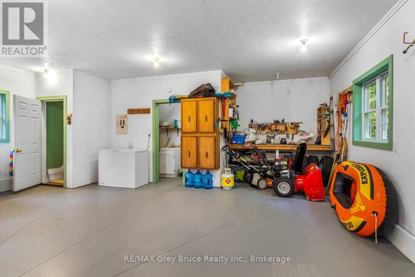 186 Hope Bay Road — photo 33 of 40