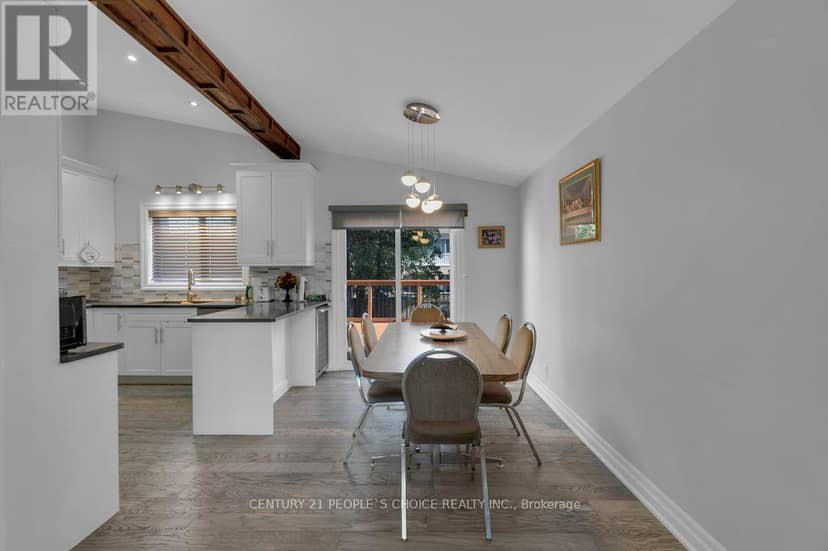 71 Bay Sands Drive — photo 11 of 40