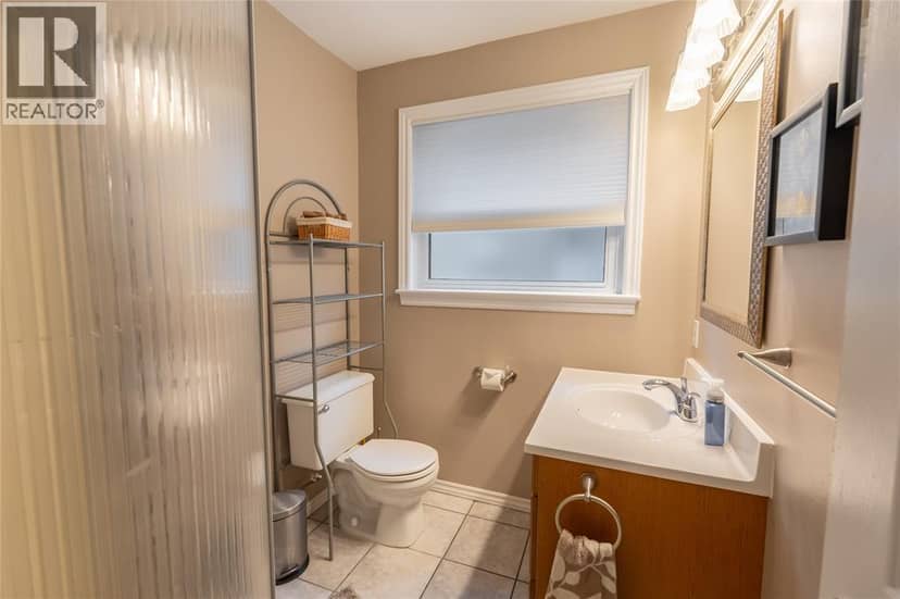 1170 Cathcart Boulevard — photo 27 of 40