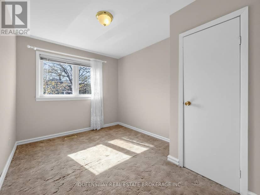 517 Pinegrove Road — photo 15 of 40