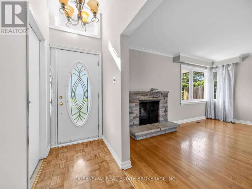 517 Pinegrove Road — photo 5 of 40