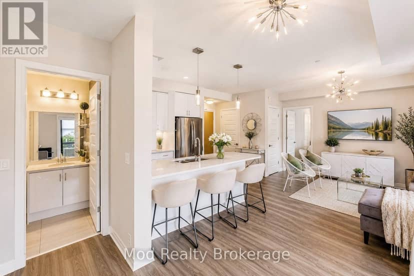 129 - 128 Grovewood Common — photo 8 of 25