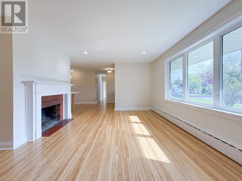 240C North River Road — photo 4 of 40