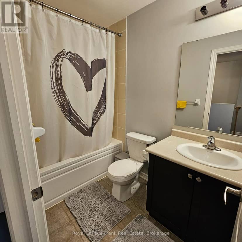 41 Milson Crescent — photo 18 of 21