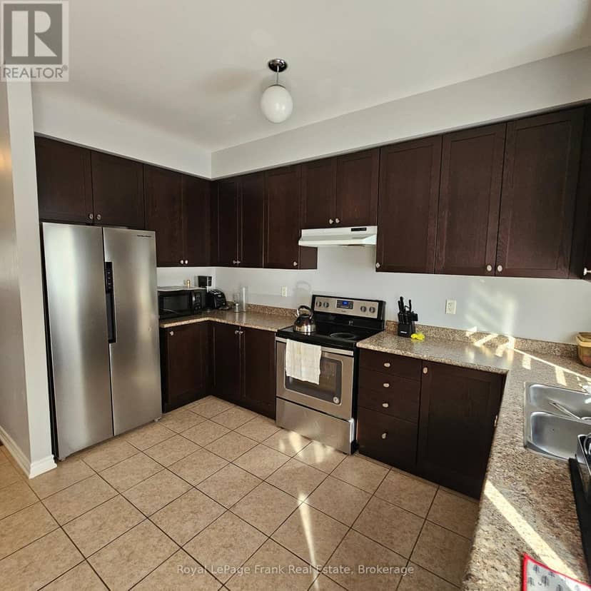41 Milson Crescent — photo 6 of 21