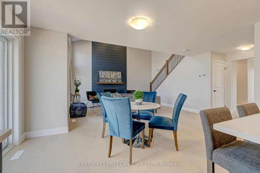 106 Mapledene Lane — photo 12 of 36