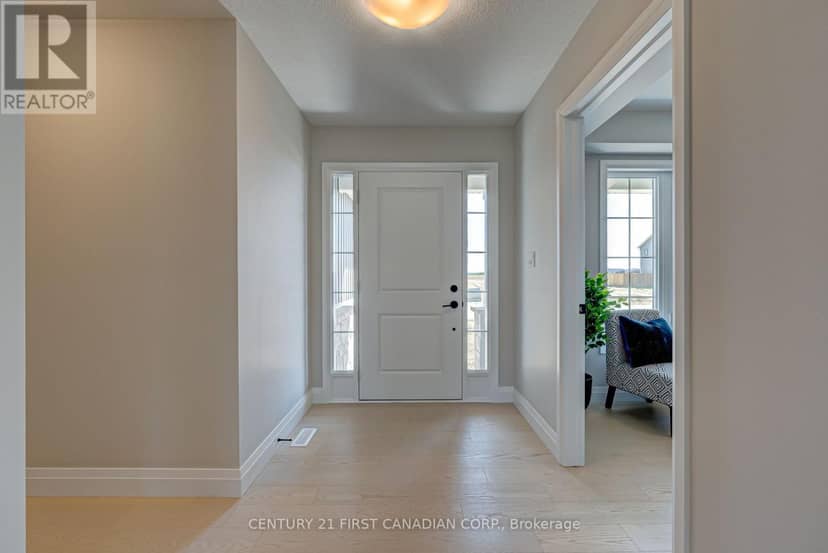 106 Mapledene Lane — photo 3 of 36