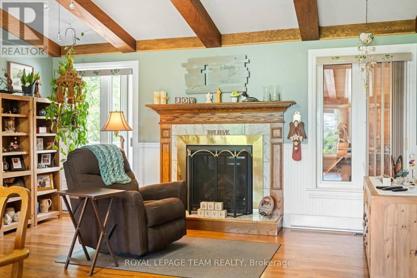 3245 Wallace Road — photo 7 of 40