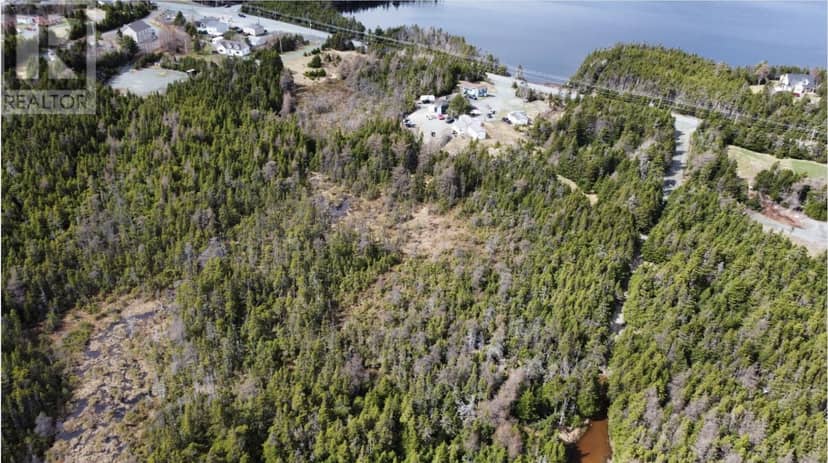 865 Thorburn Road — photo 3 of 5