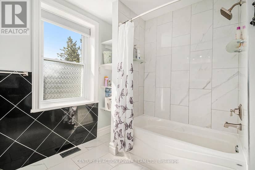 1674 Landry Street — photo 19 of 40