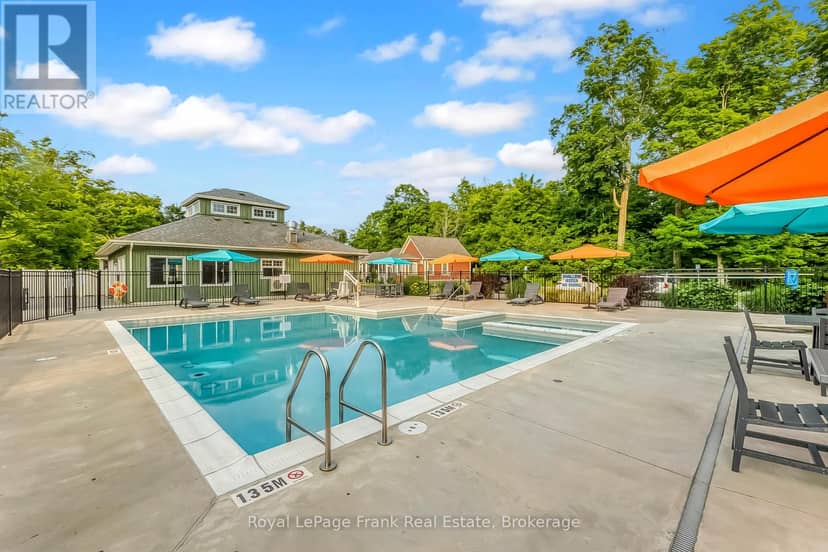 209 - 50 Hollow Lane — photo 30 of 40