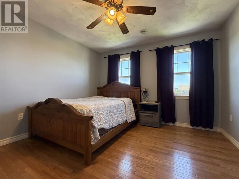71 Rebecca Drive — photo 17 of 38