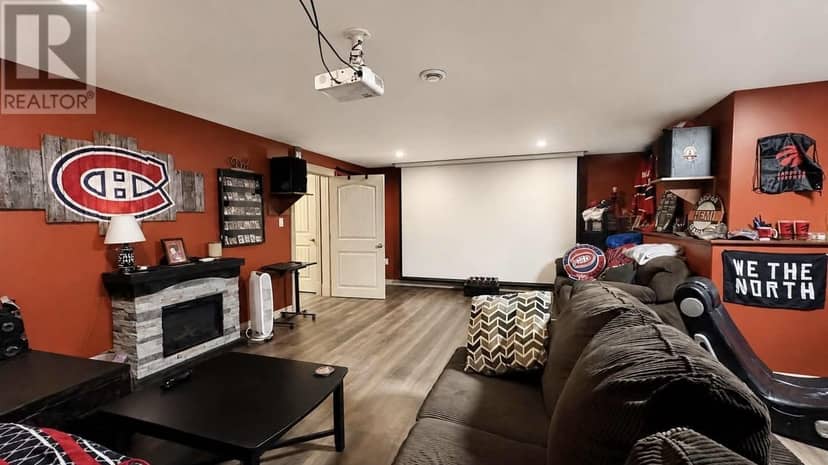 71 Rebecca Drive — photo 27 of 38