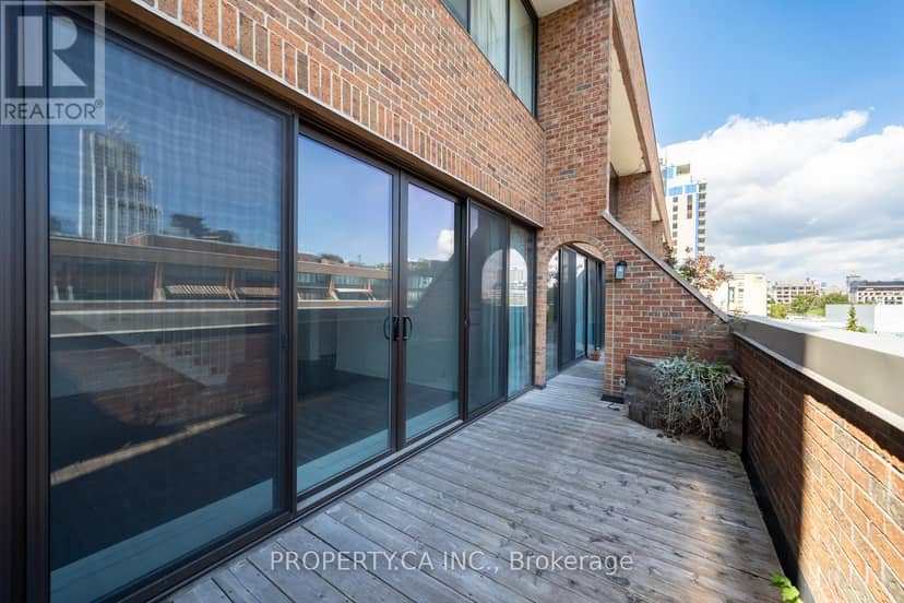 606 - 55A Avenue Road — photo 13 of 22