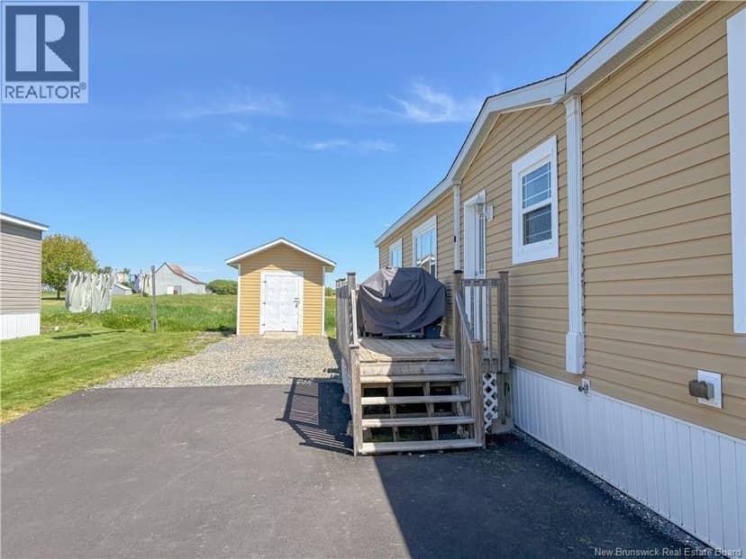 19 Carr Lane — photo 3 of 40